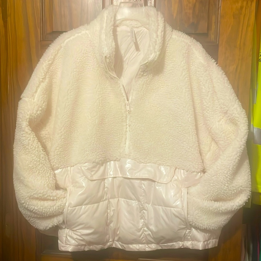 Fuzzy fleece half zip pullover Fabletics 1X